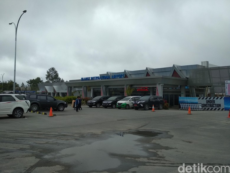 Dua Bandara di Sumut Masih Tutup Akibat Kabut Asap Dua Bandara di Sumut Masih Tutup Akibat Kabut Asap