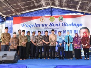Memasyarakatkan Empat Pilar di Kaki Gunung Lawu