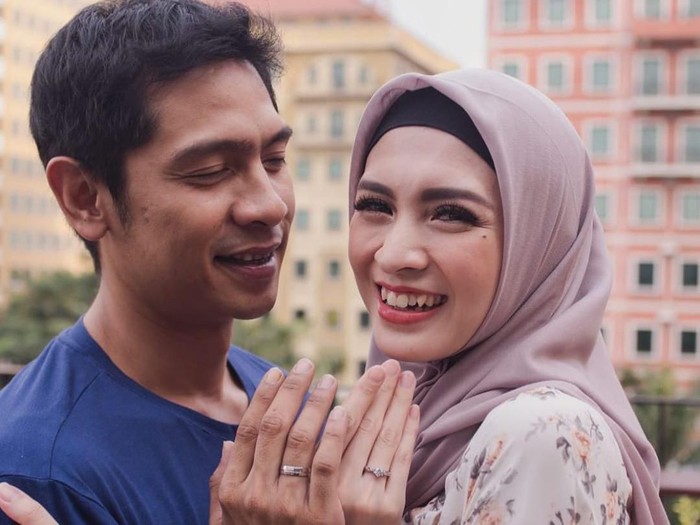 Adi Nugroho dan Donita