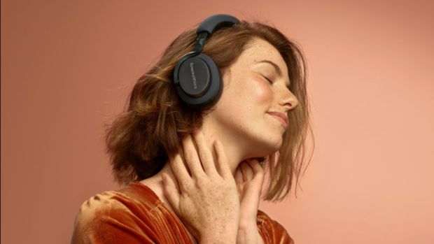 Bowers & Wilkins Rilis Headphone Wireless Berteknologi Qualcomm