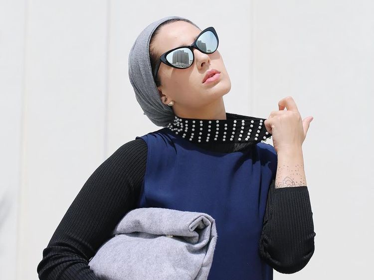 6 Selebgram yang Jadi Kontroversi karena Lepas Hijab