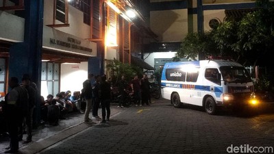 92 Mahasiswa Terluka Akibat Ricuh Aksi Save KPK