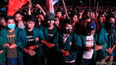 Suasana Terkini Demo Mahasiswa di Bandung