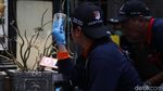 Melihat dari Dekat Densus 88 Geledah Rumah Terduga Teroris di Jakut