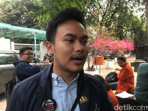 Mahasiswa Trisakti Tolak Pemberian Gelar Putera Reformasi untuk Jokowi