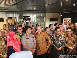 Mesranya Pimpinan KPK Alexander Marwata dengan Jajaran Komisi III DPR
