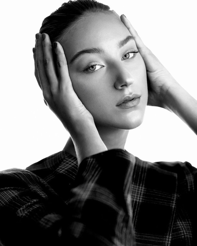 Ava Michelle pun menjadi Blake Lively yang juga tinggi sebagai panutannya. Foto: Instagram @ava.michelle