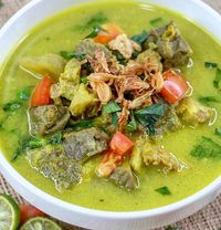 Resep Soto Kuning Bogor Yang Hangat Berempah