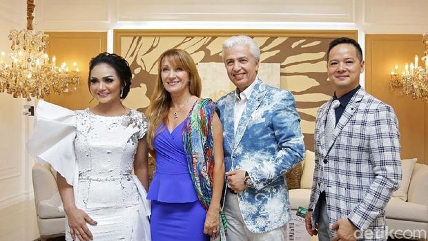 Hobi Beli Furnitur, Krisdayanti Ternyata Tetap Tunggu Diskon 