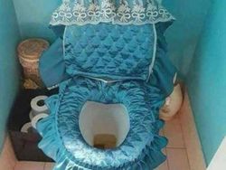 Potret Viral Deretan Toilet Paling Horor