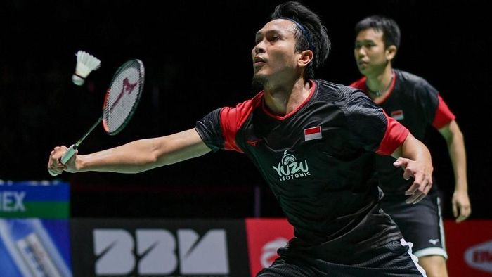 Hendra Setiawan/Mohammad Ahsan melaju ke final Denmark Open 2019. (Foto: Fabrice Coffrini/AFP)