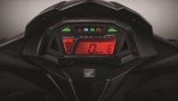 Honda juga menambahkan fitur baru berupa Full Digital Panel meter dengan desain yang sport. Honda Supra GTR150 mengusung mesin 150cc DOHC 4-valve didukung transmisi 6 kecepatan. Model ini dibekali dengan tenaga hingga 12,0 kW (16,3 PS)/9.000 rpm. Honda Supra GTR150 memiliki akselerasi yang responsif yakni 10,7 detik untuk jarak tempuh 0-200m dengan kecepatan maksimum hingga mencapai 122 km/jam.