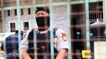 Melihat dari Dekat Densus 88 Geledah Rumah Terduga Teroris di Jakut
