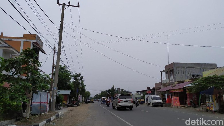 Kabut Asap Kini Selimuti Seluruh Daerah di Aceh Kabut Asap Kini Selimuti Seluruh Daerah di Aceh