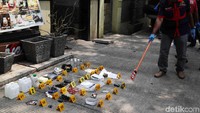 Bahan peledak TATP juga diamankan dari rumah terduga teroris tersebut.