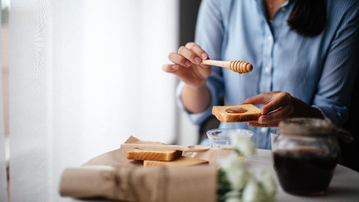 Jantung berdebar usai sarapan bisa disebabkan karena makanan. (Foto: iStock) Jantung berdebar usai sarapan bisa disebabkan karena makanan. (Foto: iStock)