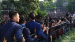 Ribuan Mahasiswa di Bandung Gelar Aksi Save KPK