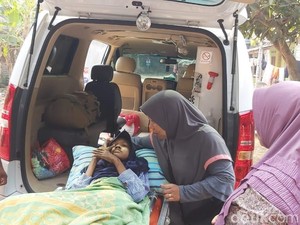 Siswi SMP Penderita Kanker Tulang di Mojokerto Dirujuk ke RSU Soetomo