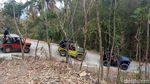 Foto: Seru! Naik Jeep Lewati Medan Ekstrem Perbukitan Menoreh