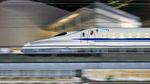 Foto: Shinkansen yang Sepi Penumpang Gegara Corona
