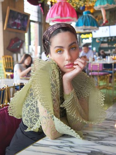 Setelah Dina Tokio, Giliran Blogger Terkenal Ini yangs Lepas Hijab