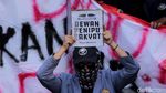 Potret Massa Aksi Demo di Depan Gedung DPR