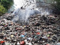 Camat Sukaraja Baru Tahu Ada Gunung Sampah 16 Meter Di Cilebut Bogor ...