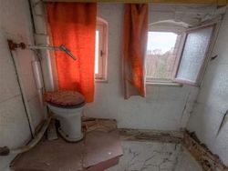 Potret Viral Deretan Toilet Paling Horor