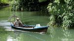 Potret Aktivitas Warga Penambang Pasir di Pulau Simeulue