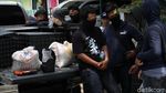Melihat dari Dekat Densus 88 Geledah Rumah Terduga Teroris di Jakut