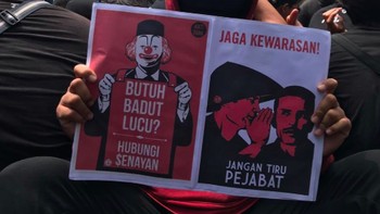 Anggota DPR orangnya lucu-lucu. Foto: via Twitter @yeahmahasiswa