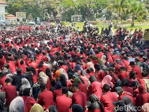 Gabungan Mahasiswa Demo di DPRD Kota Malang, Apa Saja Tuntutannya?