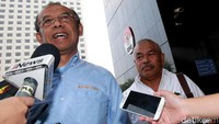 Gatot mengatakan akan menjelaskan kepada penyidik tentang aturan pemberian dana hibah KONI. Dia mengaku ini merupakan pemeriksaan kedua kalinya. Dia juga mengatakan tidak pernah dimintai uang oleh Ulum ataupun Imam Nahrawi.
