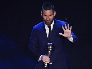 Dituding Curang, Gelar Pemain Terbaik FIFA untuk Messi Tidak Sah?