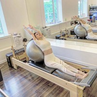 Let’s move bumil! begitu keterangan foto Shandy yang mengungkapkan bahwa meski ia tengah hamil, namun tetap bersemangat untuk olahraga.  Foto: dok. Instagram