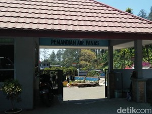 Ini Hasil Pungli Petugas Loket Wisata Air Panas Mojokerto yang Terkena OTT