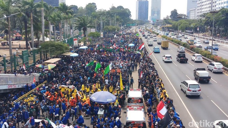 BEM SI Merasa Dihalangi karena Polisi Tak Terima Izin Aksi 15-20 Oktober BEM SI Merasa Dihalangi karena Polisi Tak Terima Izin Aksi 15-20 Oktober