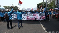 Mereka menyerukan penolakan sejumlah RUU.