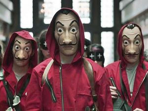 Bella Ciao Menggema di Perayaan Juara Spanyol, Dikaitin Scene Ikonik Money Heist!