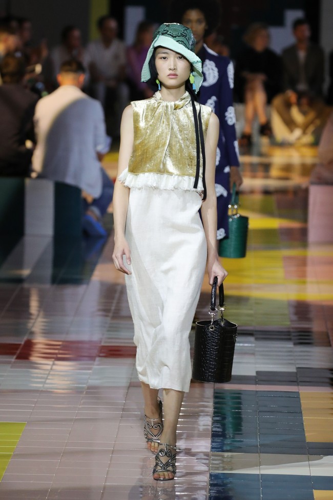 Fashion show koleksi spring 2020 Prada di Milan Fashion Week, Italia, Rabu (18/9/2019). Photo by Andreas Rentz/Getty Images