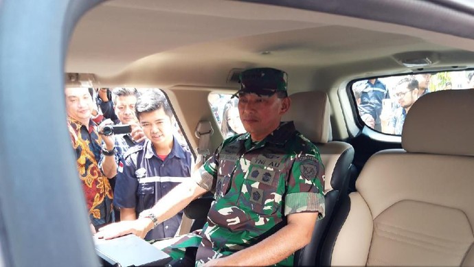 Intip Mewahnya Interior SUV Esemka Garuda 1