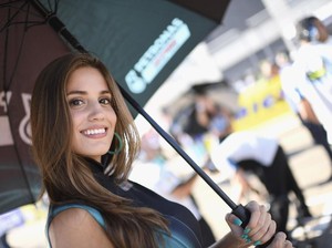 Pemilik Baru MotoGP Bakal Hapus Umbrella Girl?