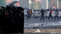 Begini penampakan demo mahasiswa di Makassar yang sempat ricuh.