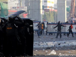 Pj Walkot Makassar Ingatkan Pendemo Tak Bikin Kerusakan