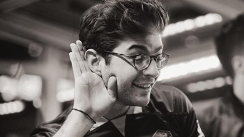 2. Sébastien Ceb Debs. Gamer Dota 2 asal Prancis ini berhasil mengumpulkan USD 3,16 juta (Rp 44,1 miliar) di tahun 2019. (Facebook/OG)