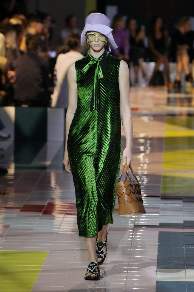 Fashion show koleksi spring 2020 Prada di Milan Fashion Week, Italia, Rabu (18/9/2019). Photo by Andreas Rentz/Getty Images