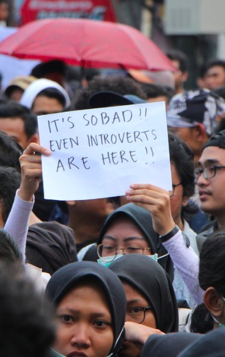 Deretan Kritik Kreatif Demo Mahasiswa Yang Jadi Viral