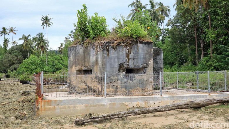 Bangunan peninggalan Jepang di Simeulue Barat (Randy/detikcom) Bangunan peninggalan Jepang di Simeulue Barat (Randy/detikcom)