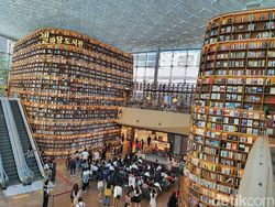 Potret Perpustakaan Megah dan Unik di Seoul