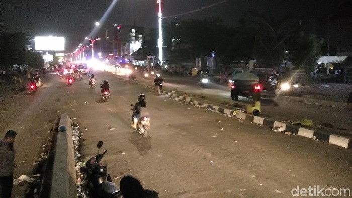 Demo Mahasiswa di DPRD Sulsel Usai, Jalan Kembali Dibuka